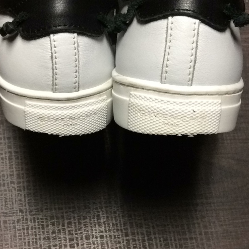 Kid’s Givenchy Sneakers